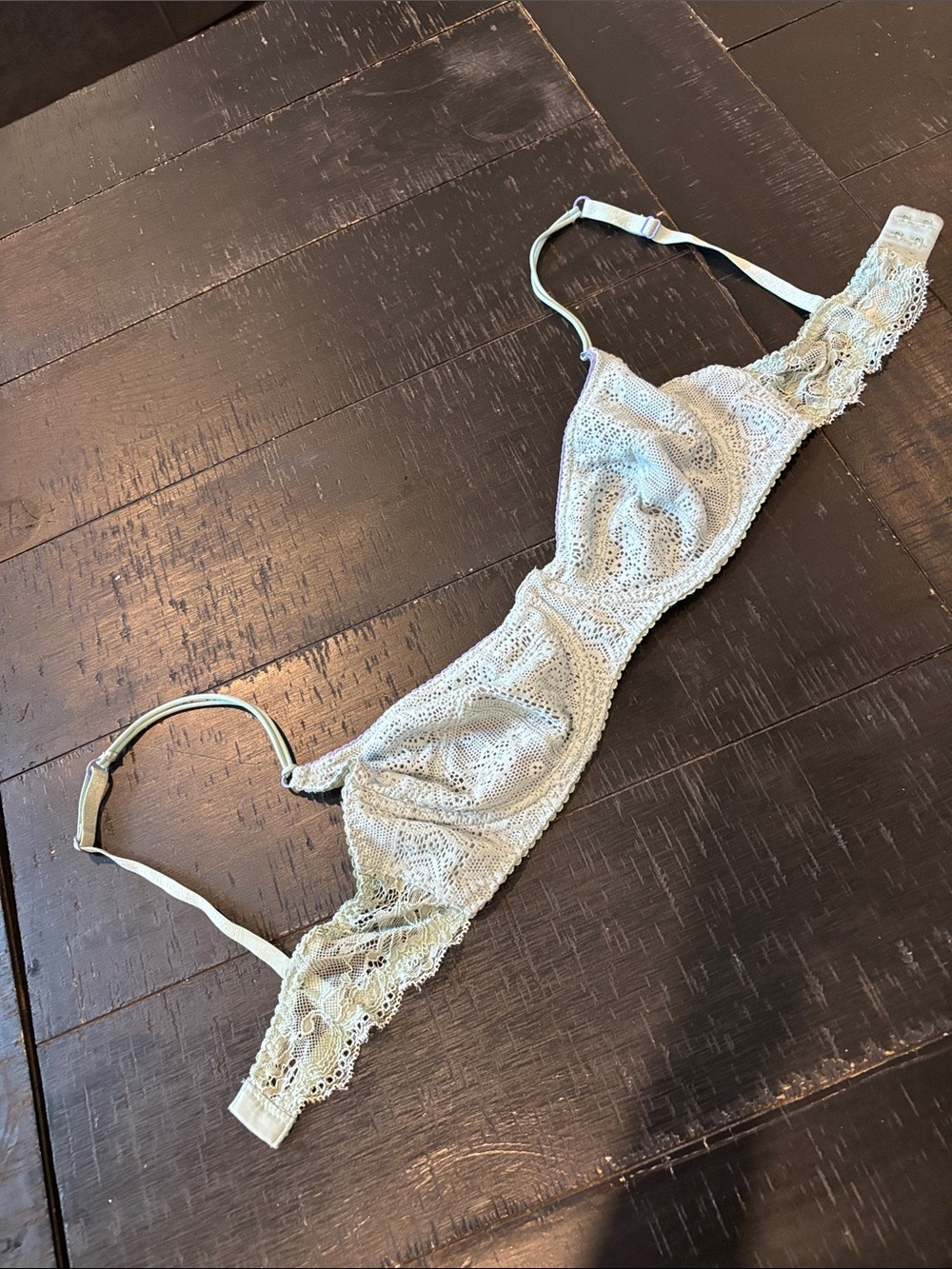 Free People Delicate Lace Underwire Bralette in Pale Mint Medium